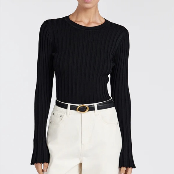 Dissh BNWT Ada Long Sleeve Top - Picture 2 of 9